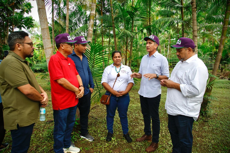 AmapWaldezGesvisitaprodutoresdeaaedestacaimportnciadomicrocrdito_0895477001744581325.jpeg