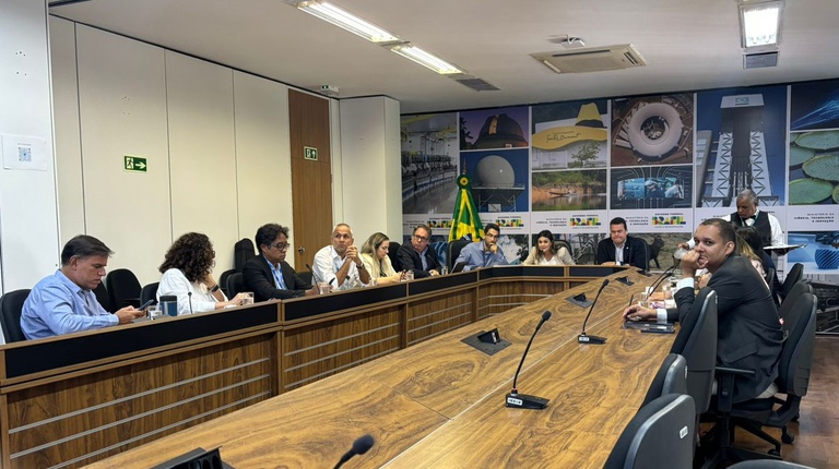 CmaratcnicavaifortaleceragriculturairrigadanoBrasil_0004676001744500084.jpeg