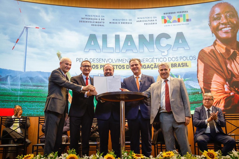 GovernoFederalassinaacordoparagarantirenergiasustentvelnaagriculturairrigada_0304994001744554491.jpeg
