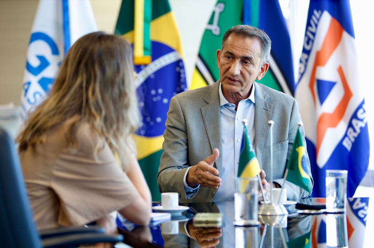 MinistroWaldezGesrelembraxitodosesforosaplicadosnodesastredoRioGrandedoSul_0782905001744473592.jpeg