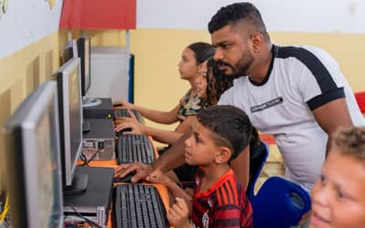 InclusodigitalEspritoSantorecebe192computadoresem20pontosdeacesso_0931517001773766557.jpeg