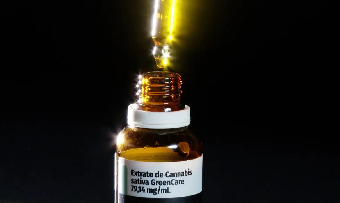 Autorizaesparaimportaodecannabismedicinalaumentam29em2026_0075531001787301905.jpeg