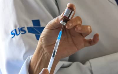 SUSiniciadistribuiodaPneumo20paraidososcom85anosoumais_0260571001789525165.jpeg