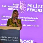 SimplificaotributriacrditoeindependnciafemininaorientammanifestoentreguepeloCMECaFlvioBolsonaro_0465923001792052094.jpeg